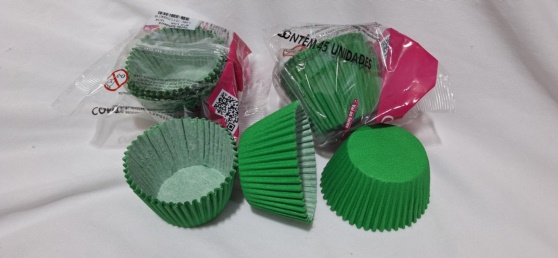 FORMINHA PARA CUPCAKE VERDE BANDEIRA N:0 C/45UND