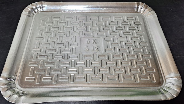 BANDEIJA LAMINADA 62X46CM   N�12