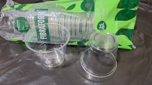 COPO PET TRANSP.300ML C/25UND