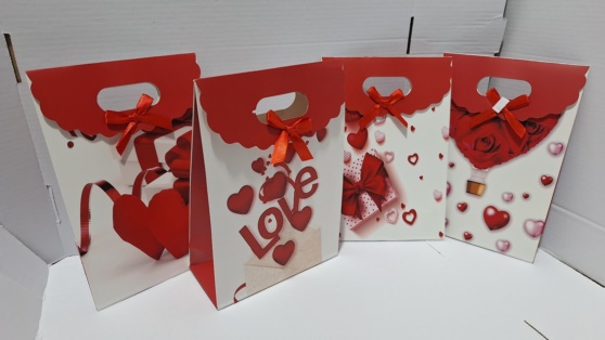 SACOLA P/PRESENTE 12X6X16CM