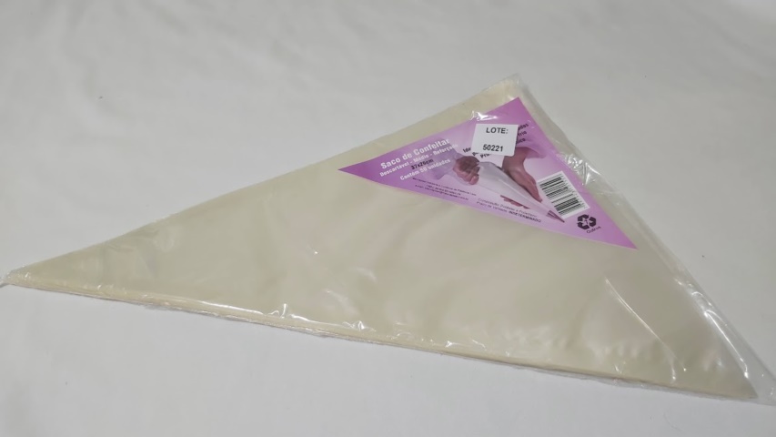 SACO PARA CONFEITAR 37*26CM UND